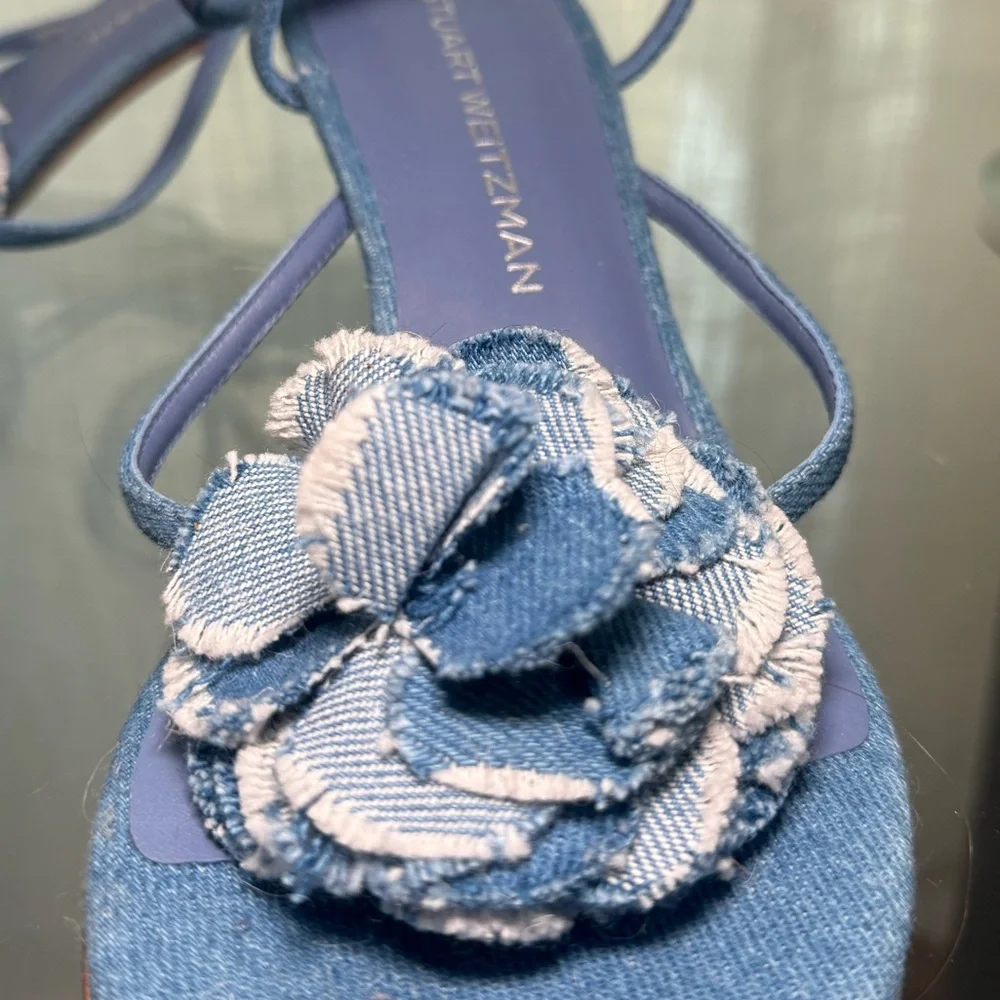 Stuart Weitzman Denim Sandals with Floral Detail - Picture 2 of 4